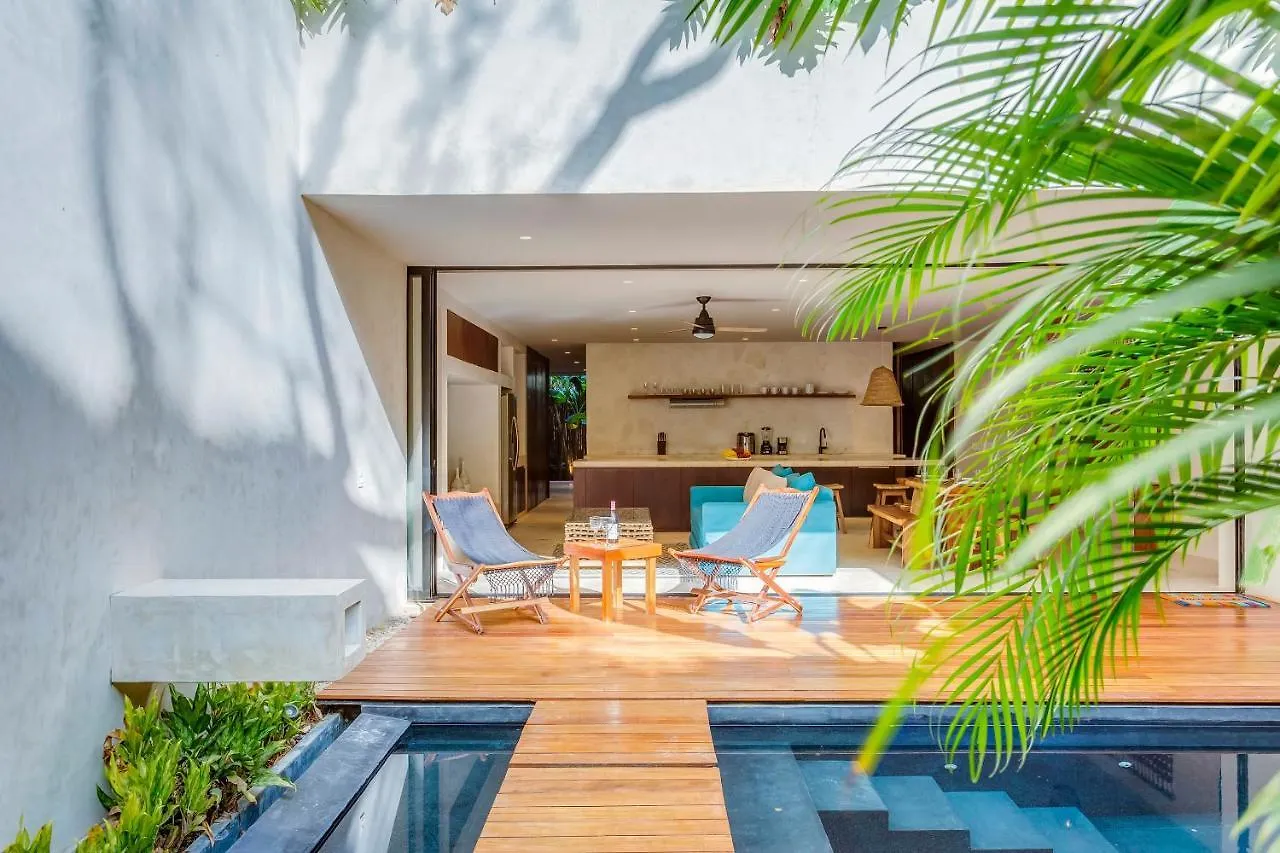 Gorgeous Flowy Space With Wrap-Around Private Pool Tulum Lejlighed